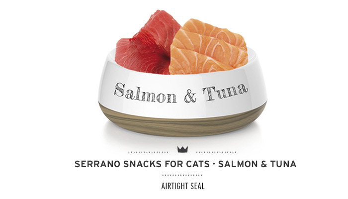 Snacks for cats of Mediterranean Natural antihairball salmon and tuna